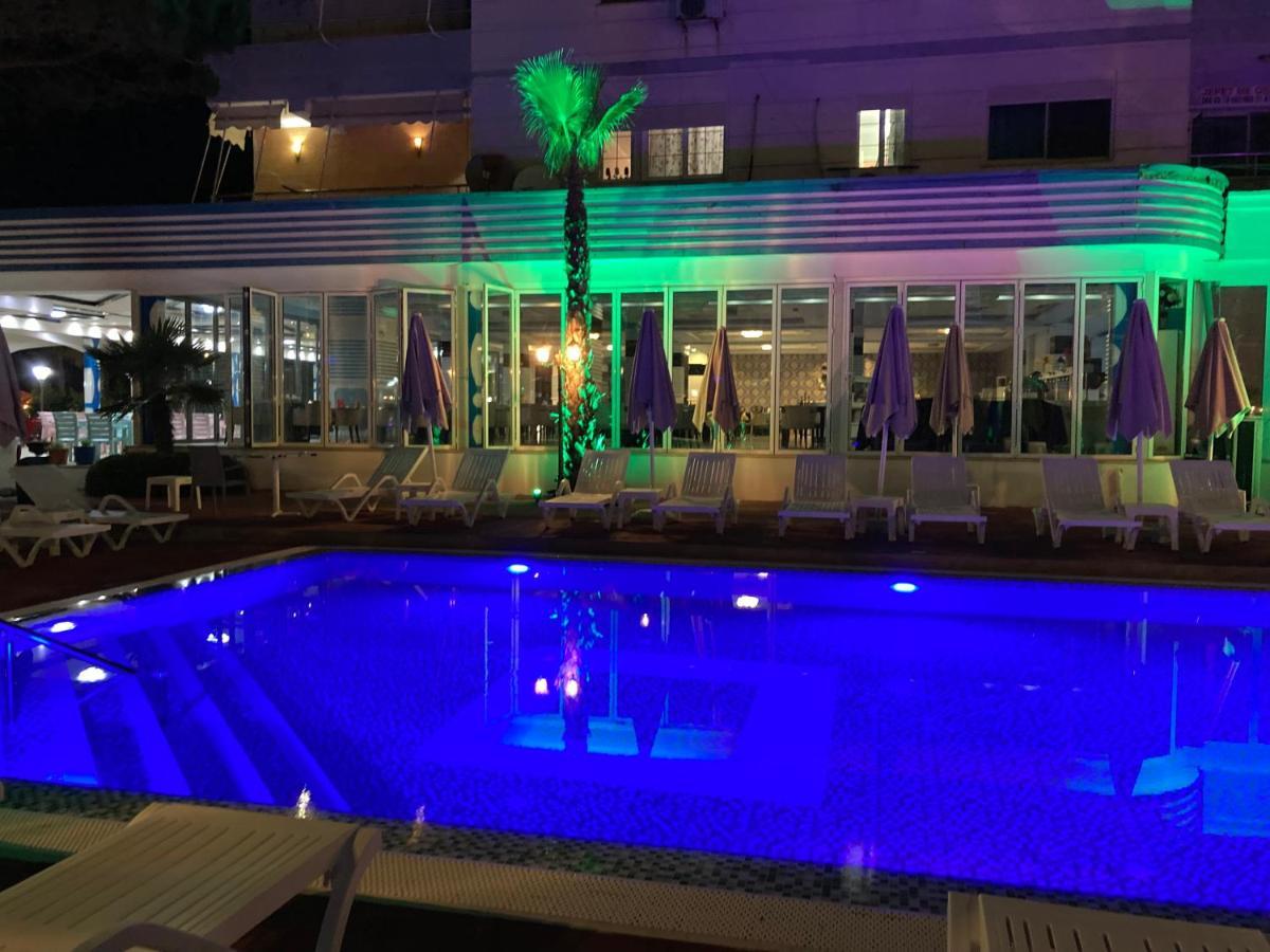 Апартаменти Fiona's Sea View Голем