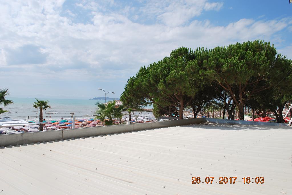 Fiona's Sea View